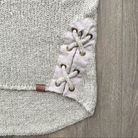 FREE PEOPLE One Teaspoon Saints & Roses Sweater Chunky Knit Lace Up V-neck XXS - Picture 13 of 16